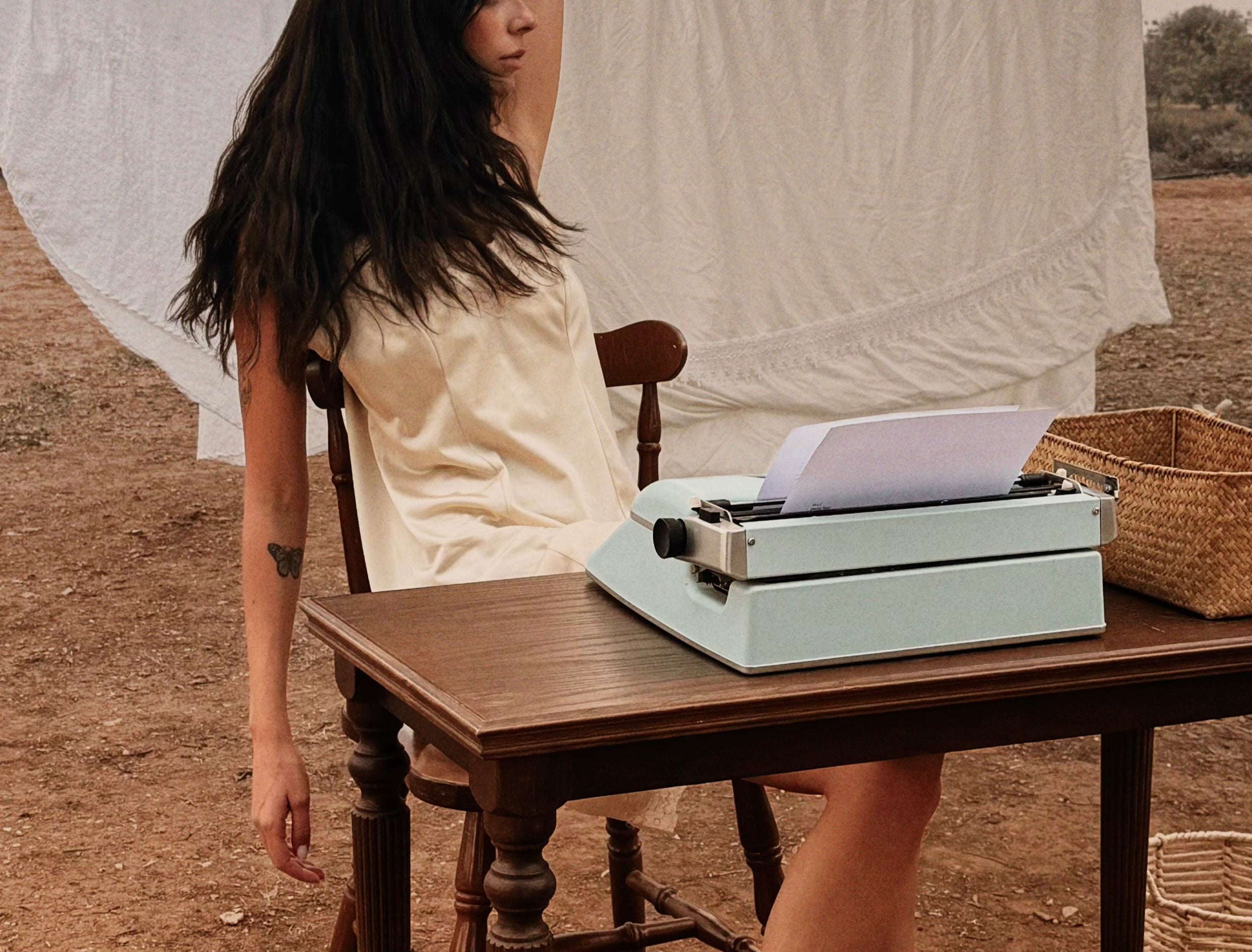 Chapter no.1 - The Scarf